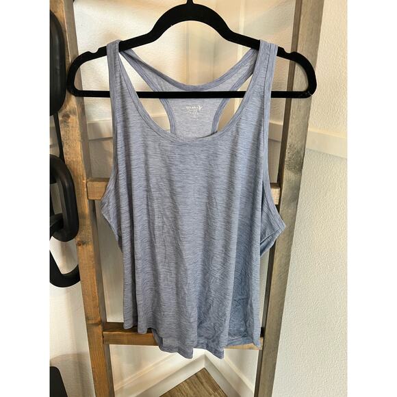 Old Navy Active Breath On tank - Picture 1 of 4